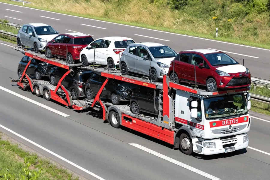 Multi Level Multi Vehicle Trailer